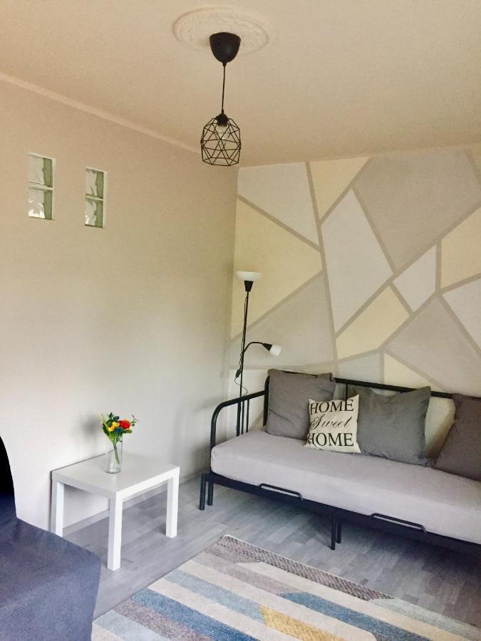 Lelle-Kert Apartman 01 بالاتوليلّي المظهر الخارجي الصورة