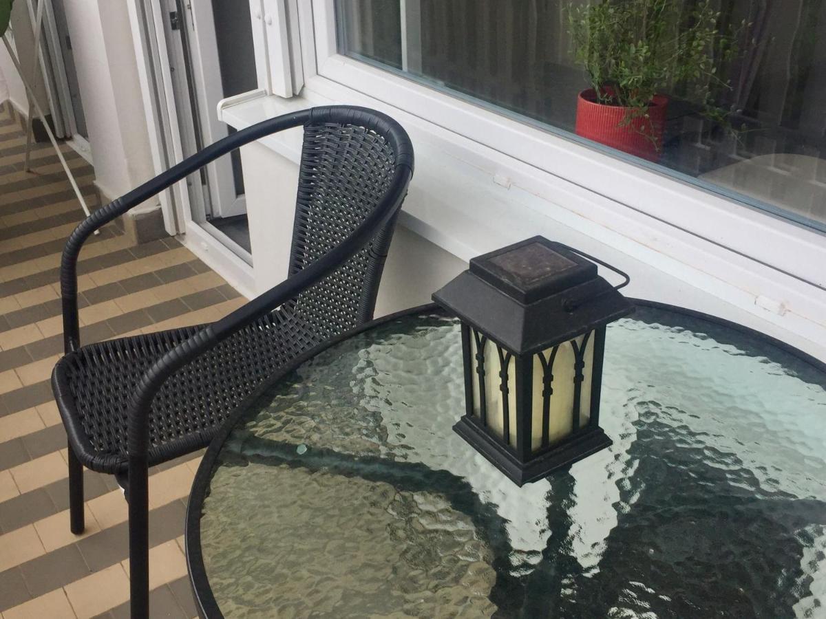 Lelle-Kert Apartman 01 بالاتوليلّي المظهر الخارجي الصورة
