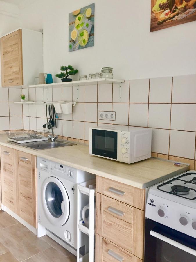 Lelle-Kert Apartman 01 بالاتوليلّي المظهر الخارجي الصورة